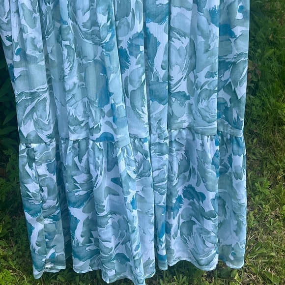 Calvin Klein Light Blue Floral Maxi Dress - Picture 4 of 7